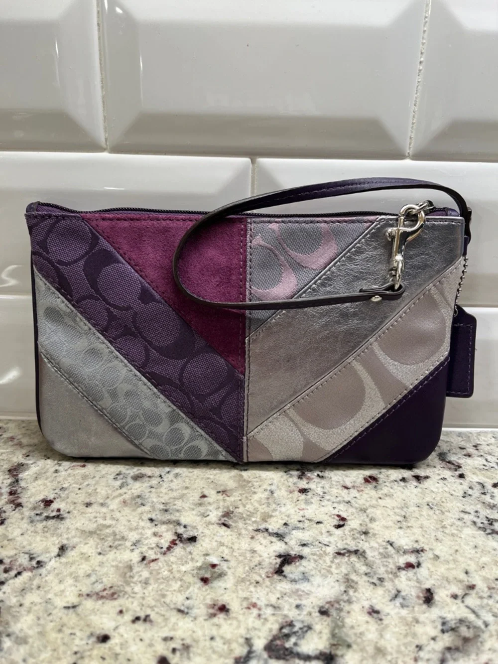 Coach Y2K Signature Patchwork Large Wristlet EUC - Picture 4 of 9